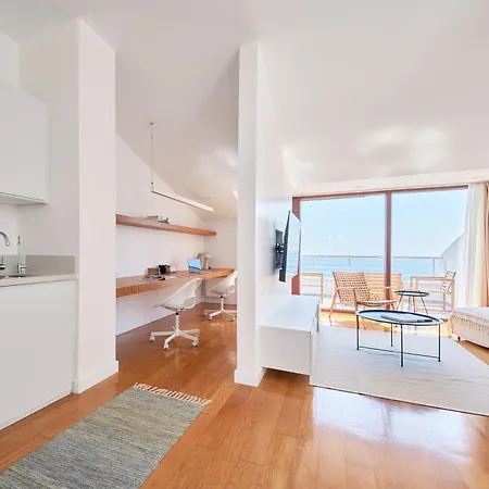 Stunning Sea View, Peaceful Family With Ac, Sauna, Gym & Shared Pool 别墅 *