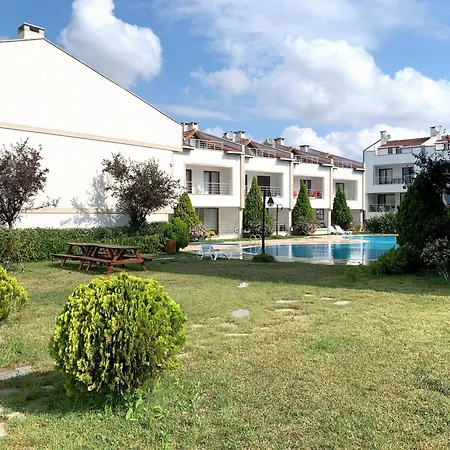 Stunning Sea View, Peaceful Family With Ac, Sauna, Gym & Shared Pool 别墅 锡利夫里