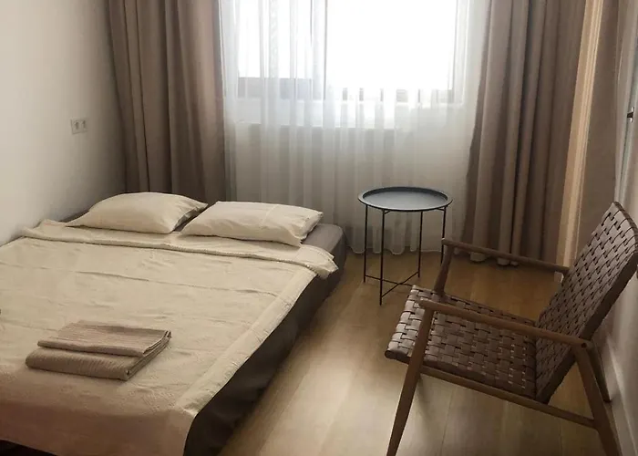 Stunning Sea View, Peaceful Family With Ac, Sauna, Gym & Shared Pool