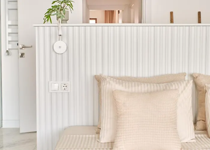 Stunning Sea View, Peaceful Family With Ac, Sauna, Gym & Shared Pool 别墅