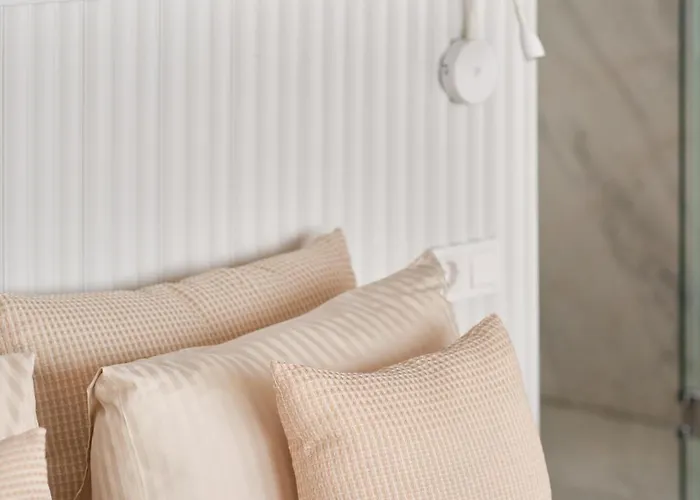 Stunning Sea View, Peaceful Family With Ac, Sauna, Gym & Shared Pool 锡利夫里