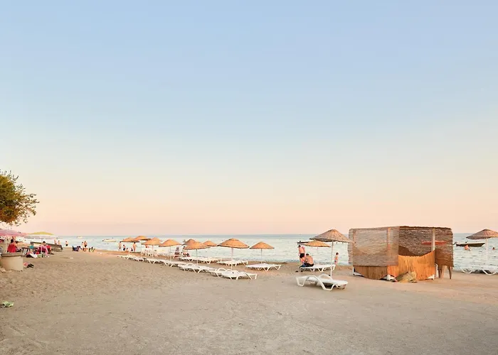 别墅 Stunning Sea View, Peaceful Family With Ac, Sauna, Gym & Shared Pool