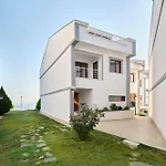 Serene Sea View Family Escape With Private Sauna Villa *