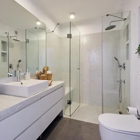 别墅 Serene Sea View Family Escape With Private Sauna *