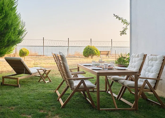 Stunning Sea View, Peaceful Family With Ac, Sauna, Gym & Shared Pool Villa